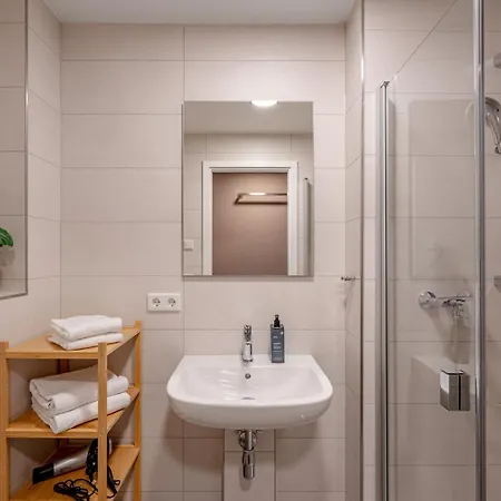 Smart - By Kalm Appart hôtel 3*