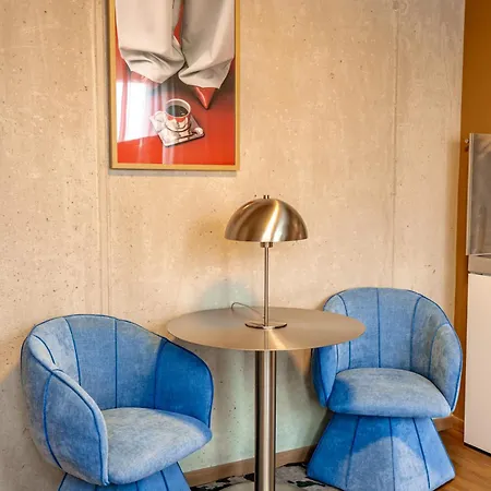 Smart - By Kalm Apartahotel