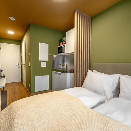 Smart - By Kalm Apartahotel
